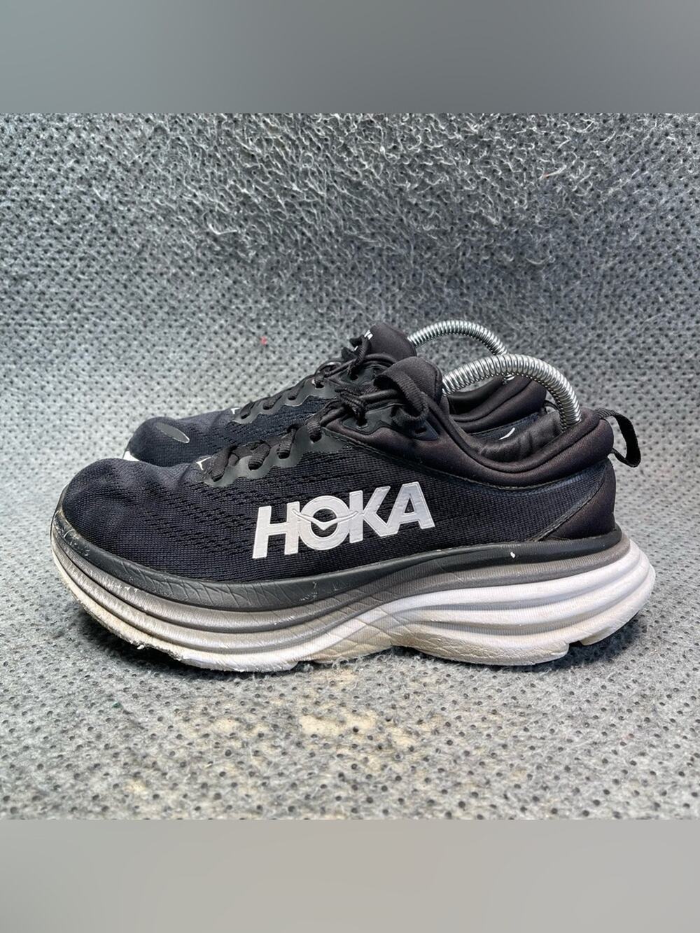 Hoka One One Bondi 8 Black Running Shoes No Insoles Size 7.5 Women’s